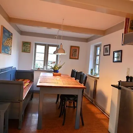 Vaerelse I Historisk Hus Med Sjael Og Atmosfaere *